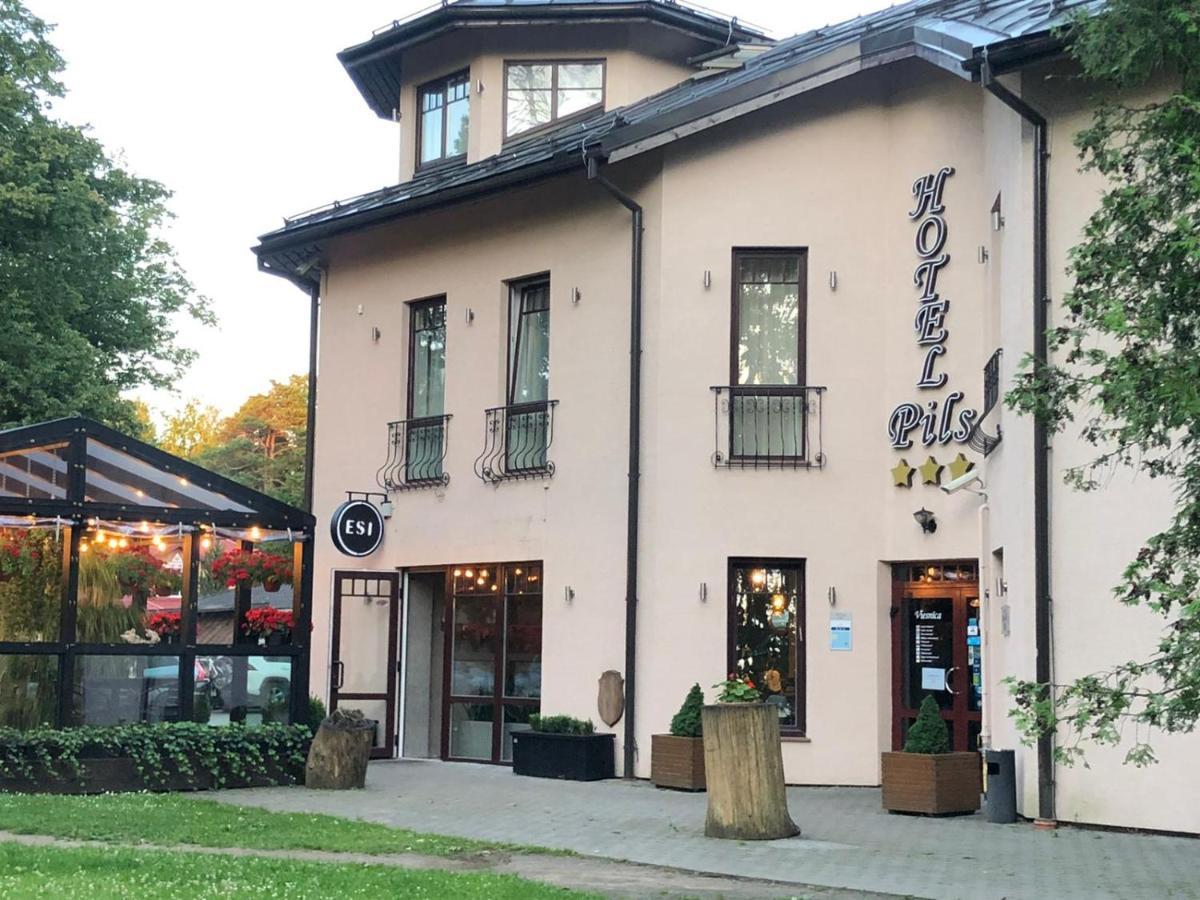 Hotel Pils With Self-Check In Sigulda Exterior foto